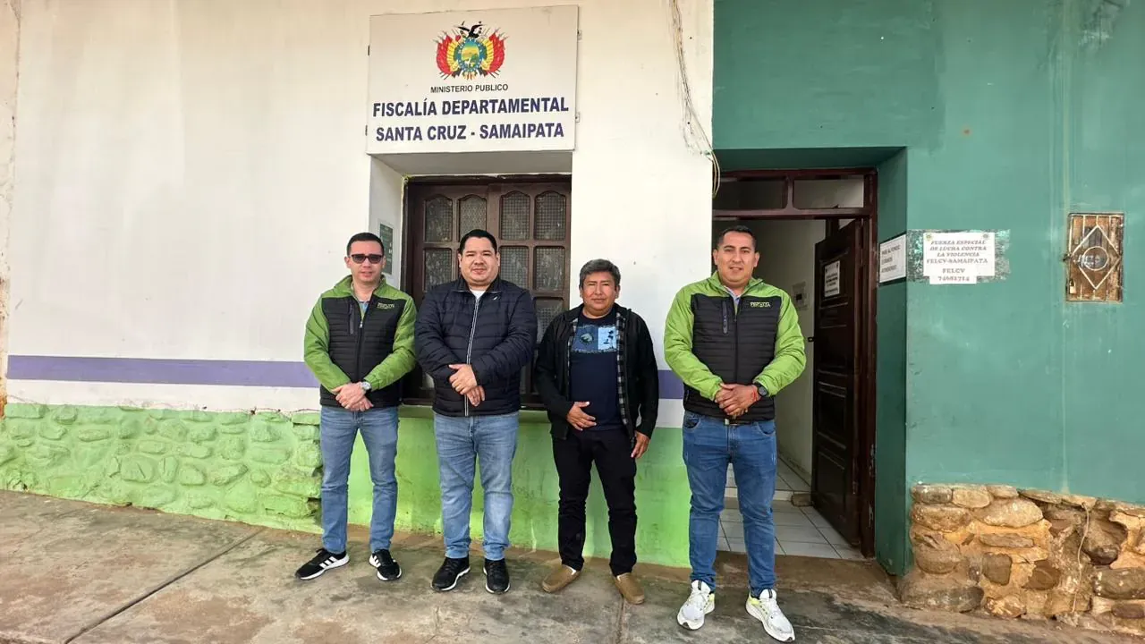 FISCAL GENERAL DEL ESTADO INSPECCIONA EL ASIENTO FISCAL DE SAMAIPATA Y VISITA TERRENO PARA LA CONSTRUCCIÓN DE LA CASA FISCAL