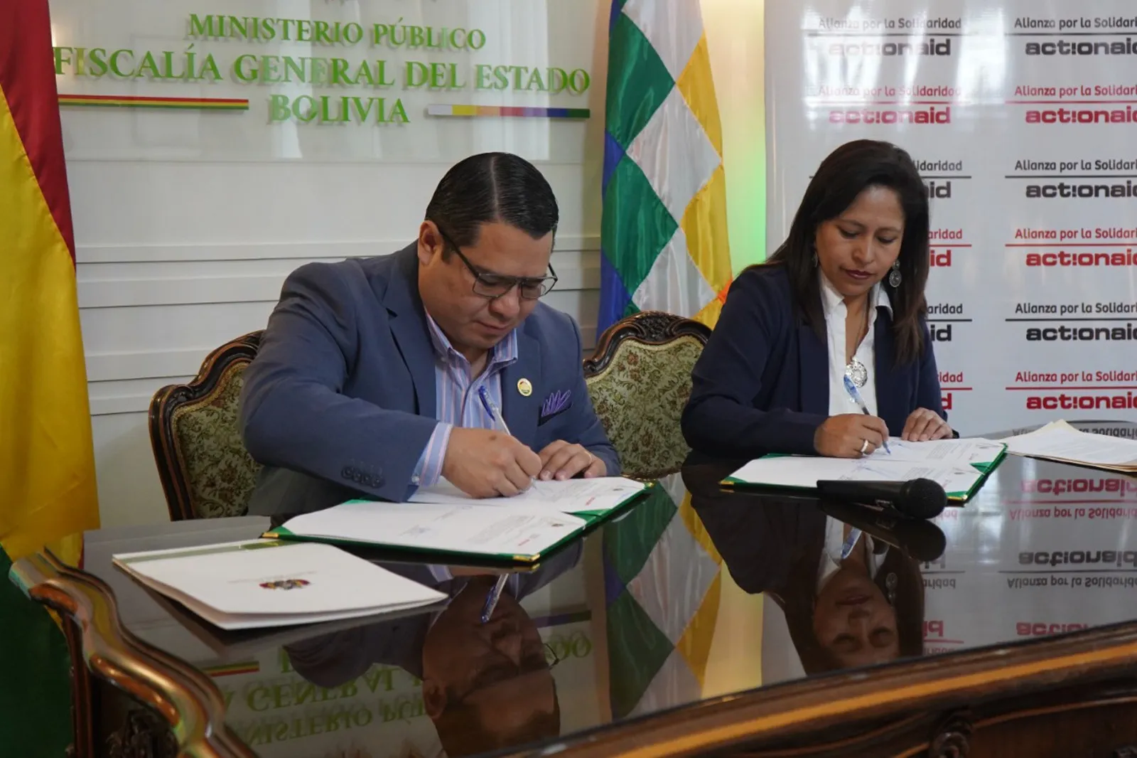 FISCALÍA GENERAL Y ALIANZA POR LA SOLIDARIDAD SUSCRIBEN CONVENIO DE COOPERACIÓN PARA FORTALECER LA FORMACIÓN FISCAL CON ENFOQUE DE DERECHOS HUMANOS