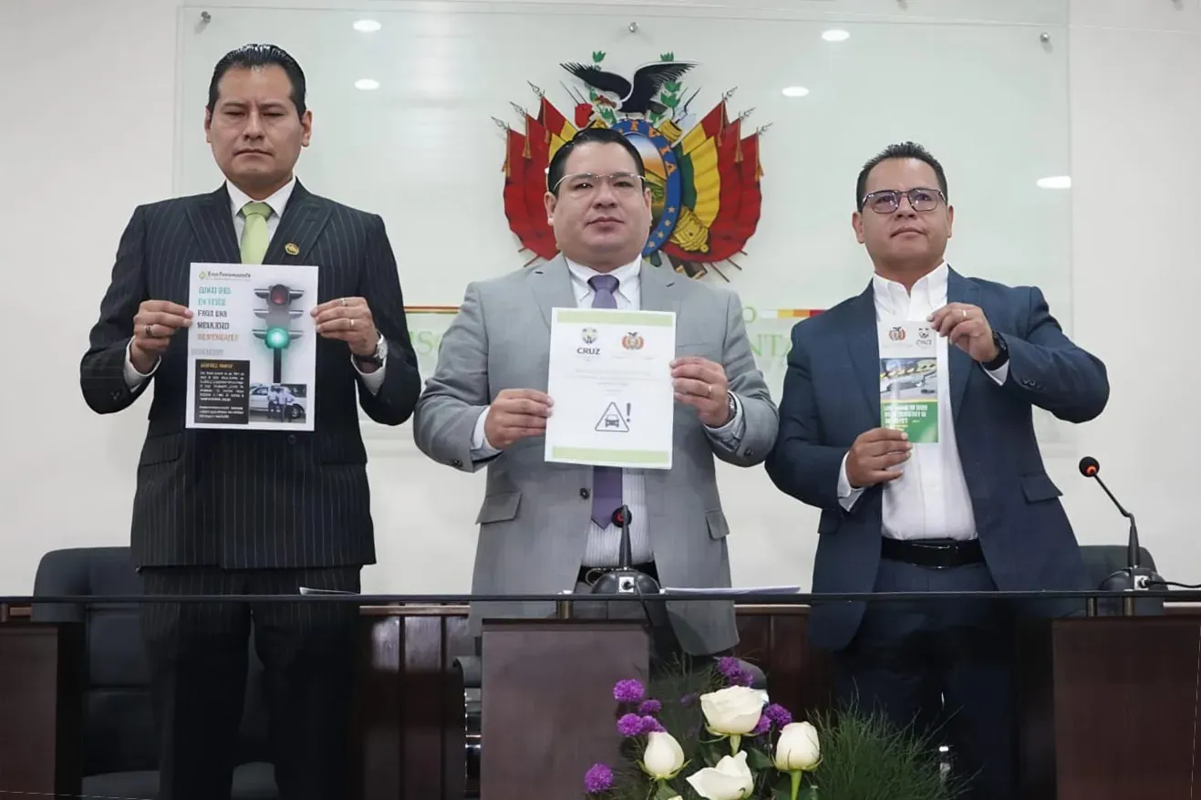 FISCALÍA GENERAL DEL ESTADO Y ONG CRUZ PREVENCIONISTA PRESENTAN PROTOCOLO DE ACTUACIÓN CIUDADANA PARA REDUCIR EL IMPACTO DE LOS SINIESTROS VIALES