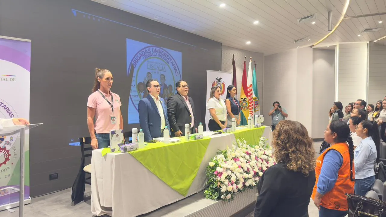 FISCAL GENERAL PRESENTA BRIGADAS UNIVERSITARIAS EN RAZÓN DE GÉNERO PARA FORTALECER LA PREVENCIÓN DE LA VIOLENCIA