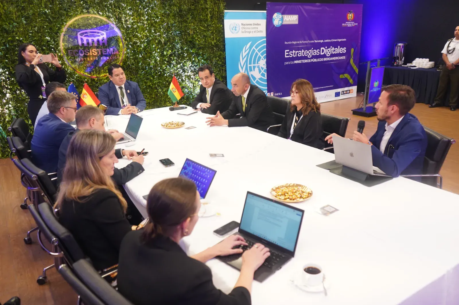 MINISTERIO PÚBLICO DEMUESTRA ANTE LA COMUNIDAD INTERNACIONAL QUE BOLIVIA AVANZA HACIA UNA JUSTICIA MÁS FUERTE DE LA MANO DE LA TECNOLOGÍA