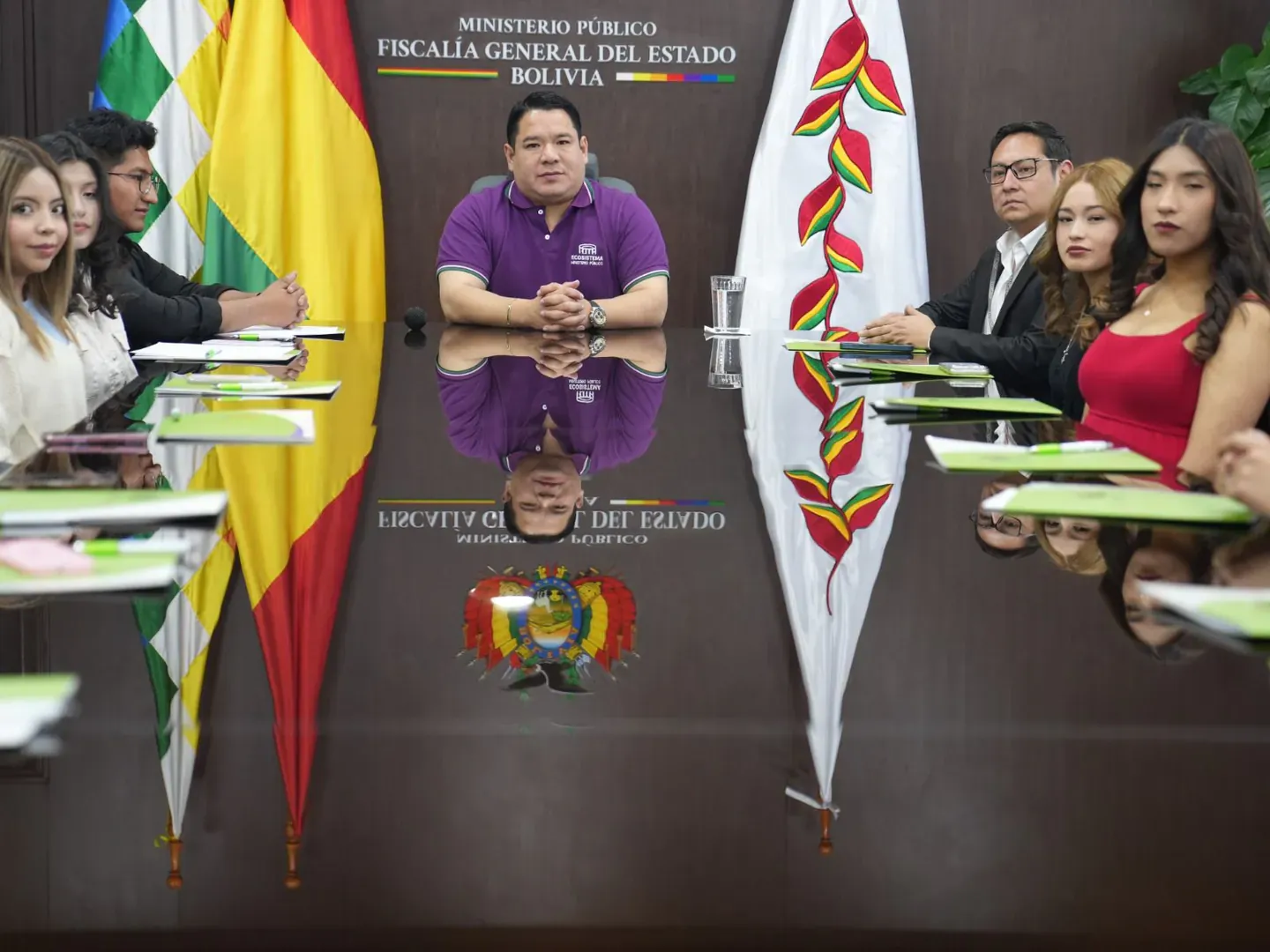 FISCALÍA GENERAL DEL ESTADO ABRE SUS PUERTAS EN VISITA ACADÉMICA A FUTUROS ABOGADOS DE LA UNIVERSIDAD CATÓLICA BOLIVIANA "SAN PABLO" - SEDE LA PAZ